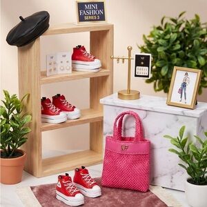 ZURU Mini Brands Fashion S3 Bundle - Red Platform Sneakers, Pink Tote, Beret